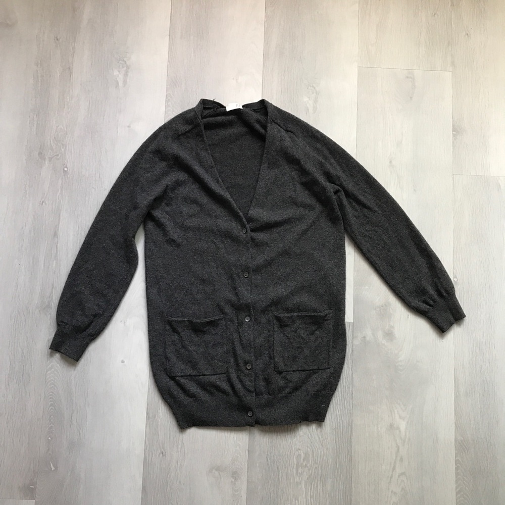TSE CASHMERE CHARCOAL CARDIGAN V NECK BUTTON LONG SLEEVE LARGE